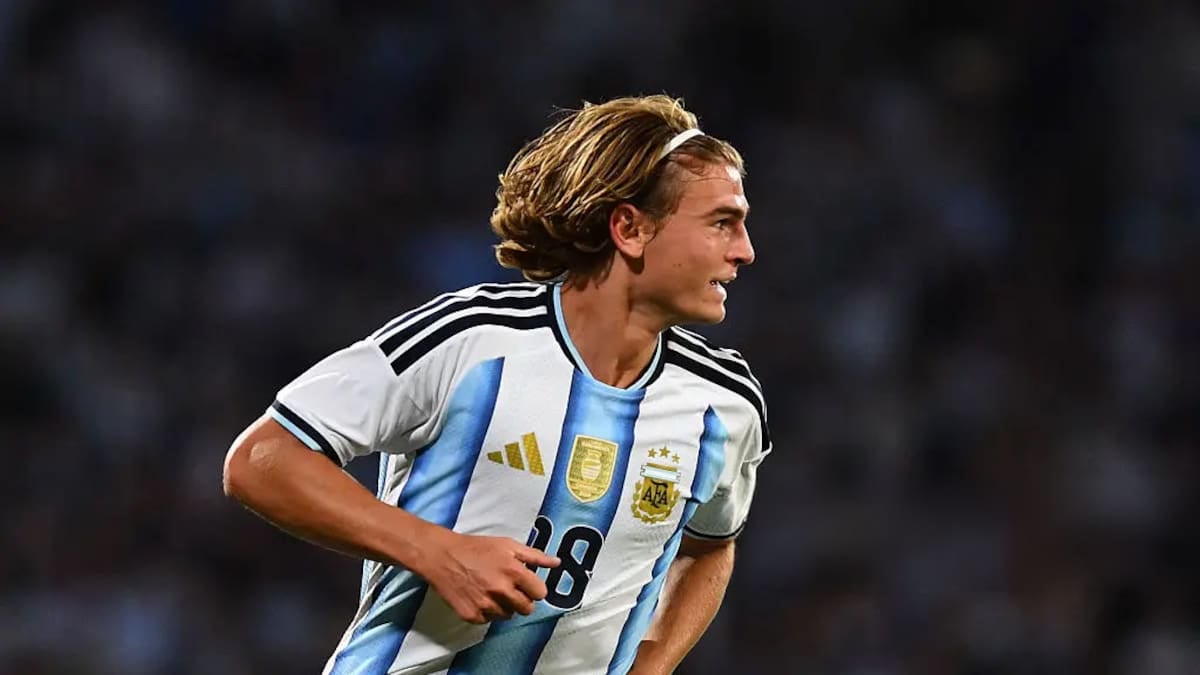Dos toques de magia y la Selección vuelve a sonreír en Córdoba