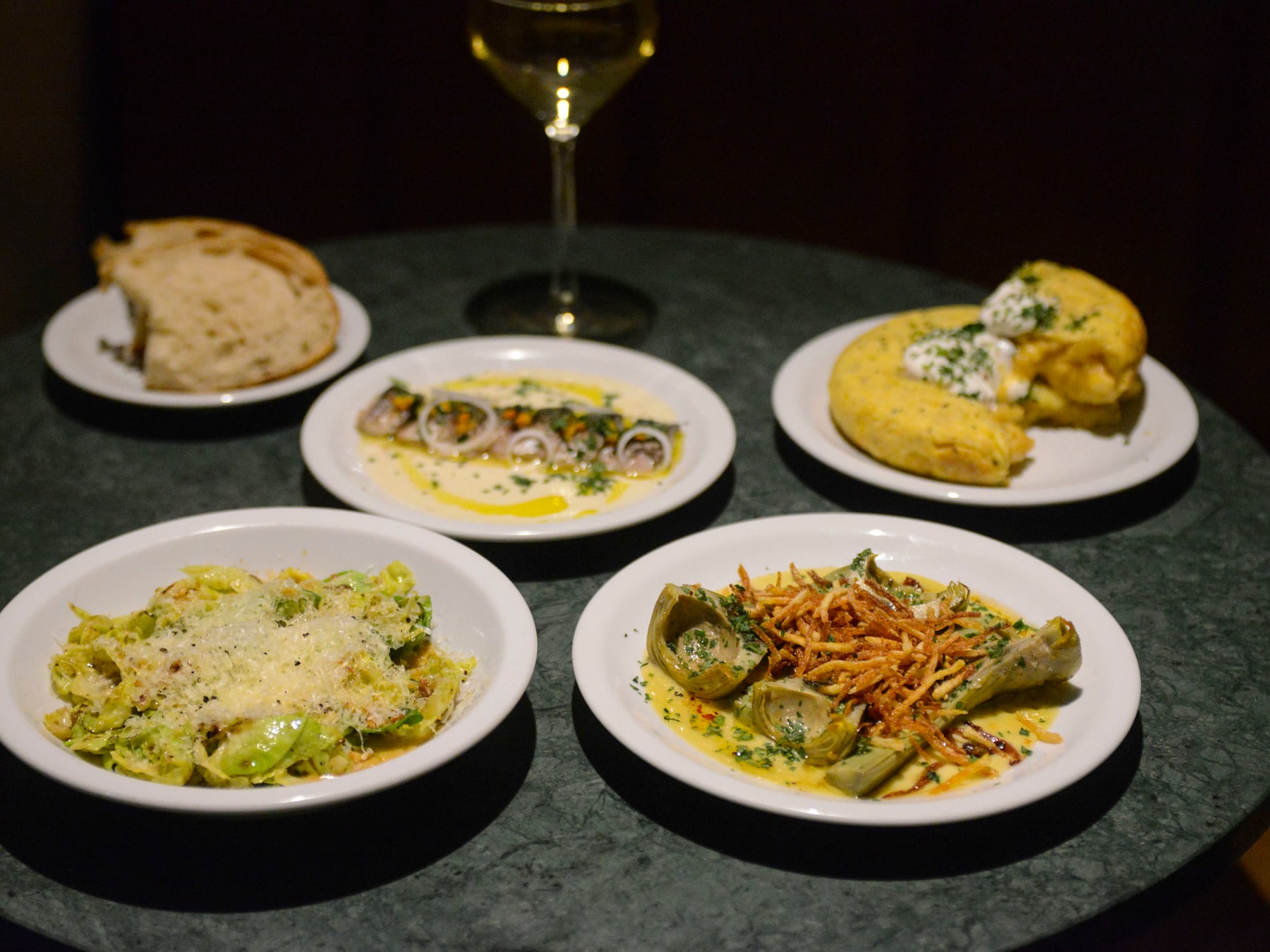 La movida gastronómica que crece a la sombra del Movistar Arena: dónde parar a comer antes o después de un show
