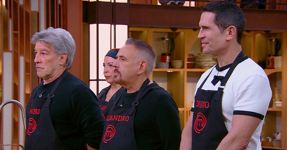 Pachu Peña se despidió de MasterChef Celebrity con una milanesa que lo dejó afuera en la primera noche