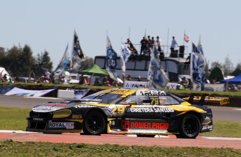 Chapur se adueñó de la punta de la Copa de Oro del TC y Santero le respira en la nuca