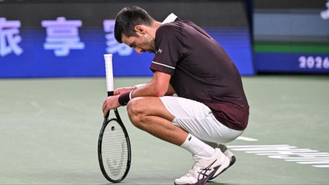 Nole se chocó con la muralla de Hurkacz y ahora la clasificación a Turín se le pone cuesta arriba