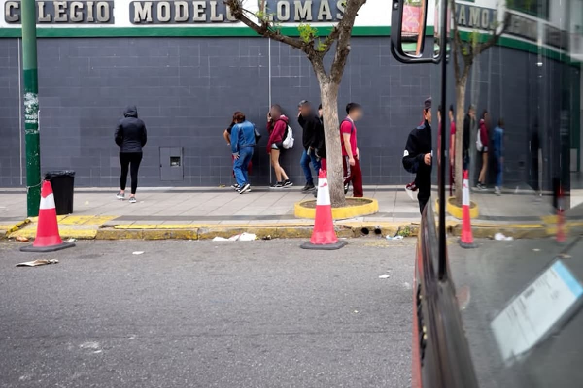 Imágenes falsas, daño real: el caso de Lomas de Zamora que golpea a cuatro chicas y reabre un debate urgente