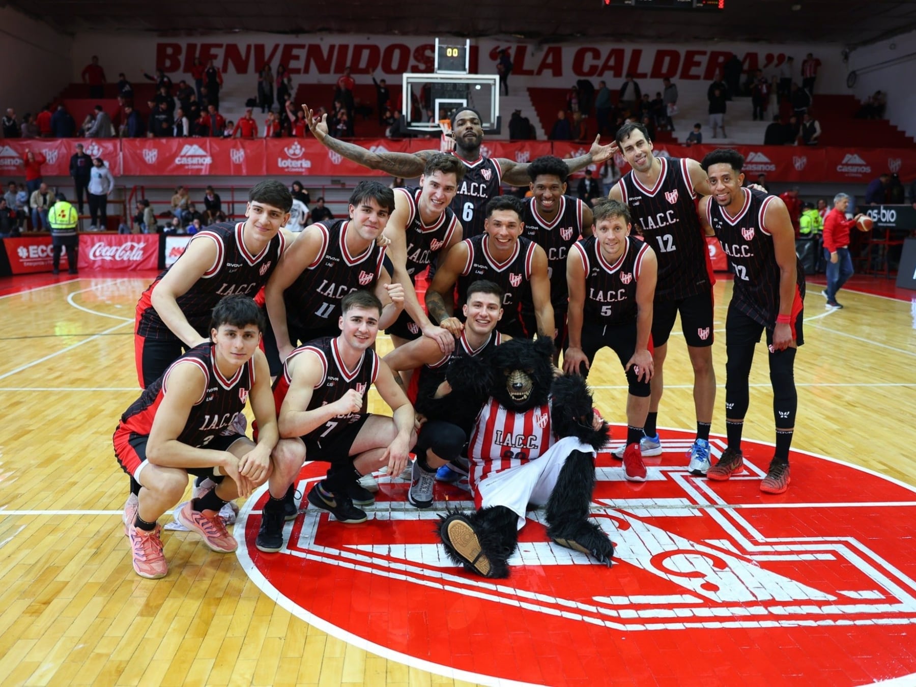 Instituto se lo ganó a Ferro en una batalla de dos suplementarios y sigue de fiesta en el Sandrín