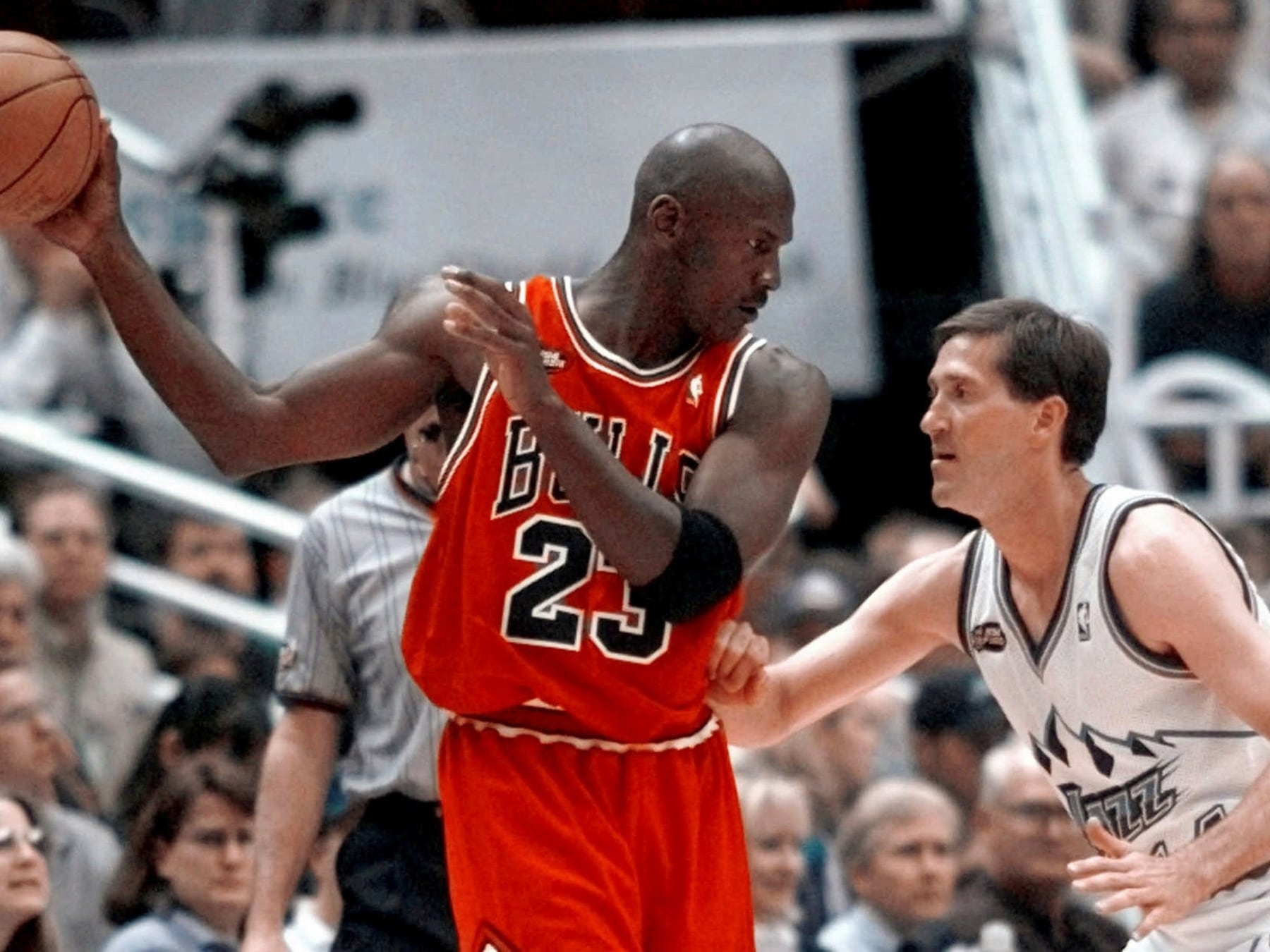 Catorce millones por una noche de Su Majestad: la camiseta del 98 se fue por las nubes
