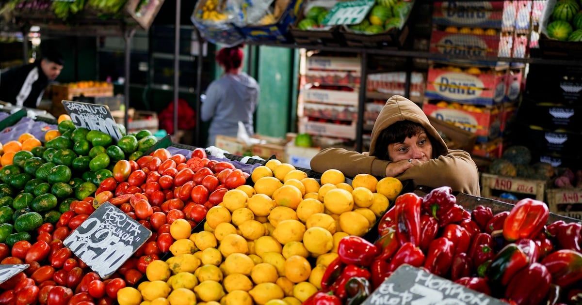 La mesa de septiembre dejó al tomate como gran perdedor y a la lechuga como alivio de bolsillo