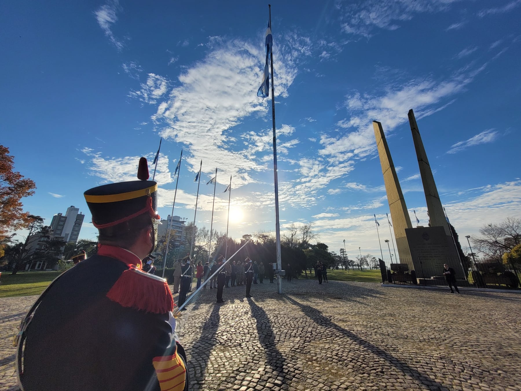 San Lorenzo, a 325 kilómetros de Buenos Aires: la única batalla de San Martín en el Río de la Plata, el Paraná como horizonte y una mesa de río, parrilla y cerveza artesanal
