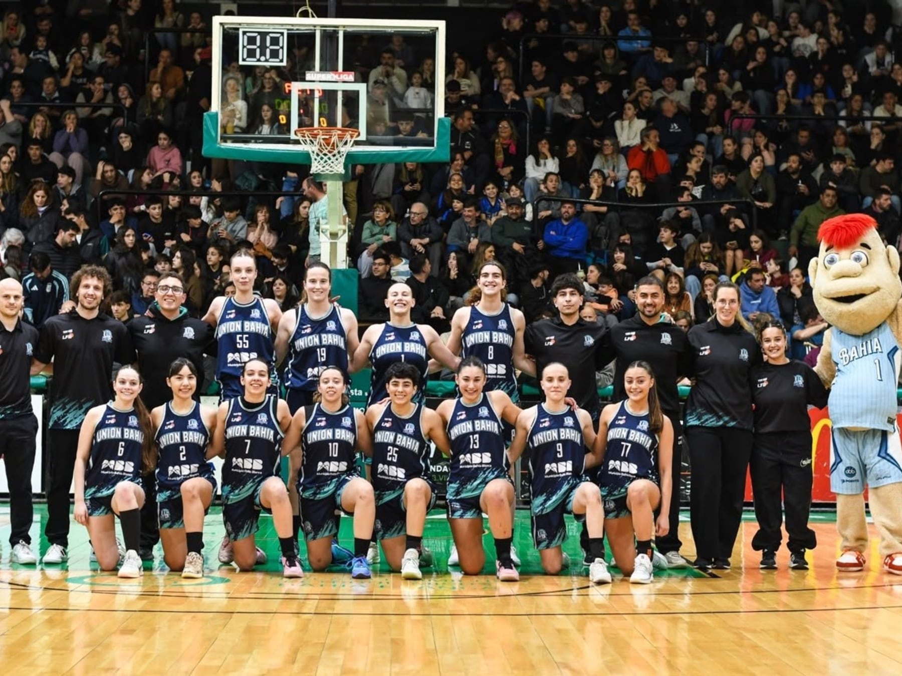 Bahía Blanca levanta la pelota: cuatro décadas después, el básquet de elite vuelve a pasar por la ciudad