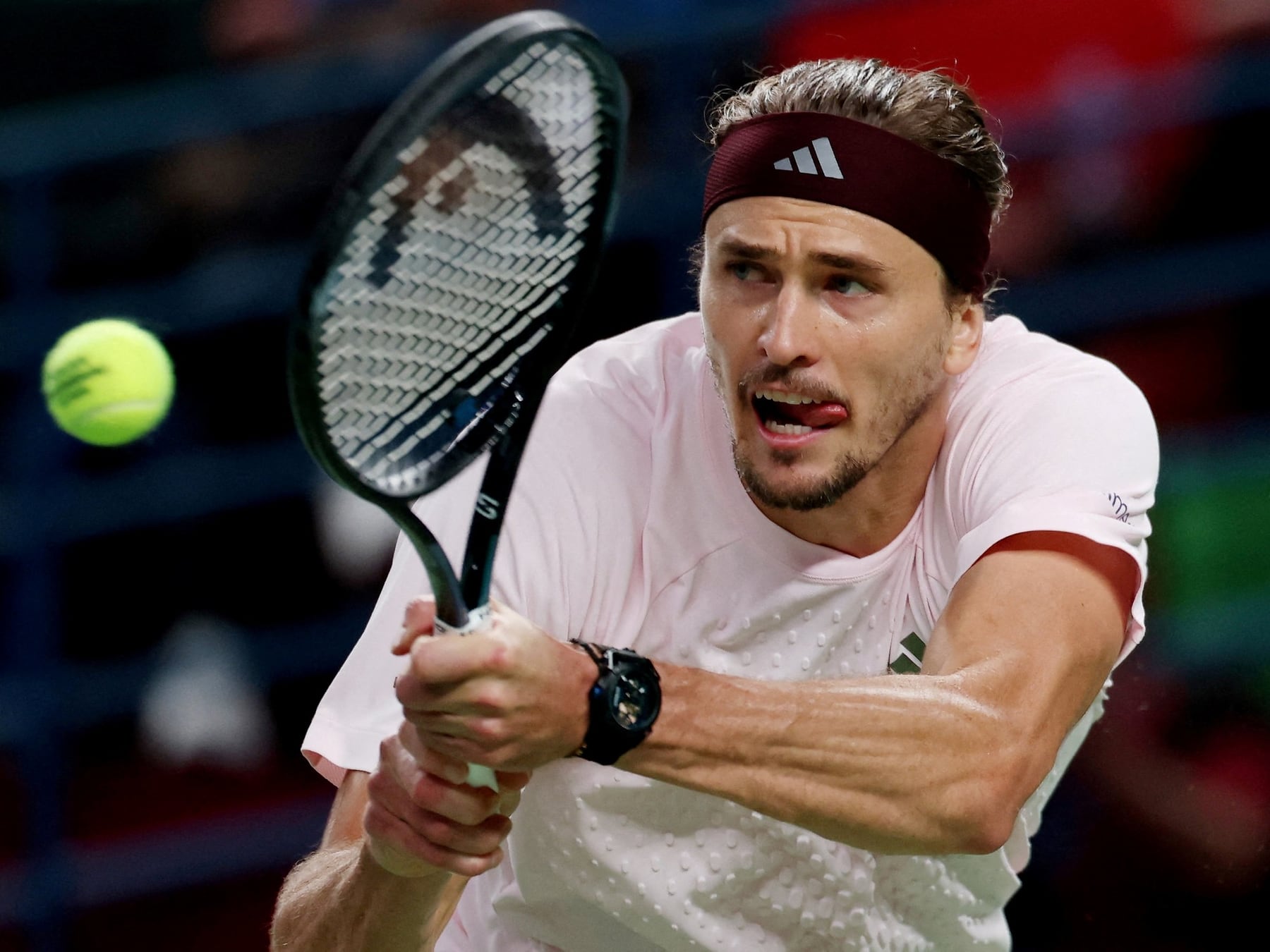 Medvedev y el español Jódar cierran el cuadro de semis en Shanghai: el sábado se define todo