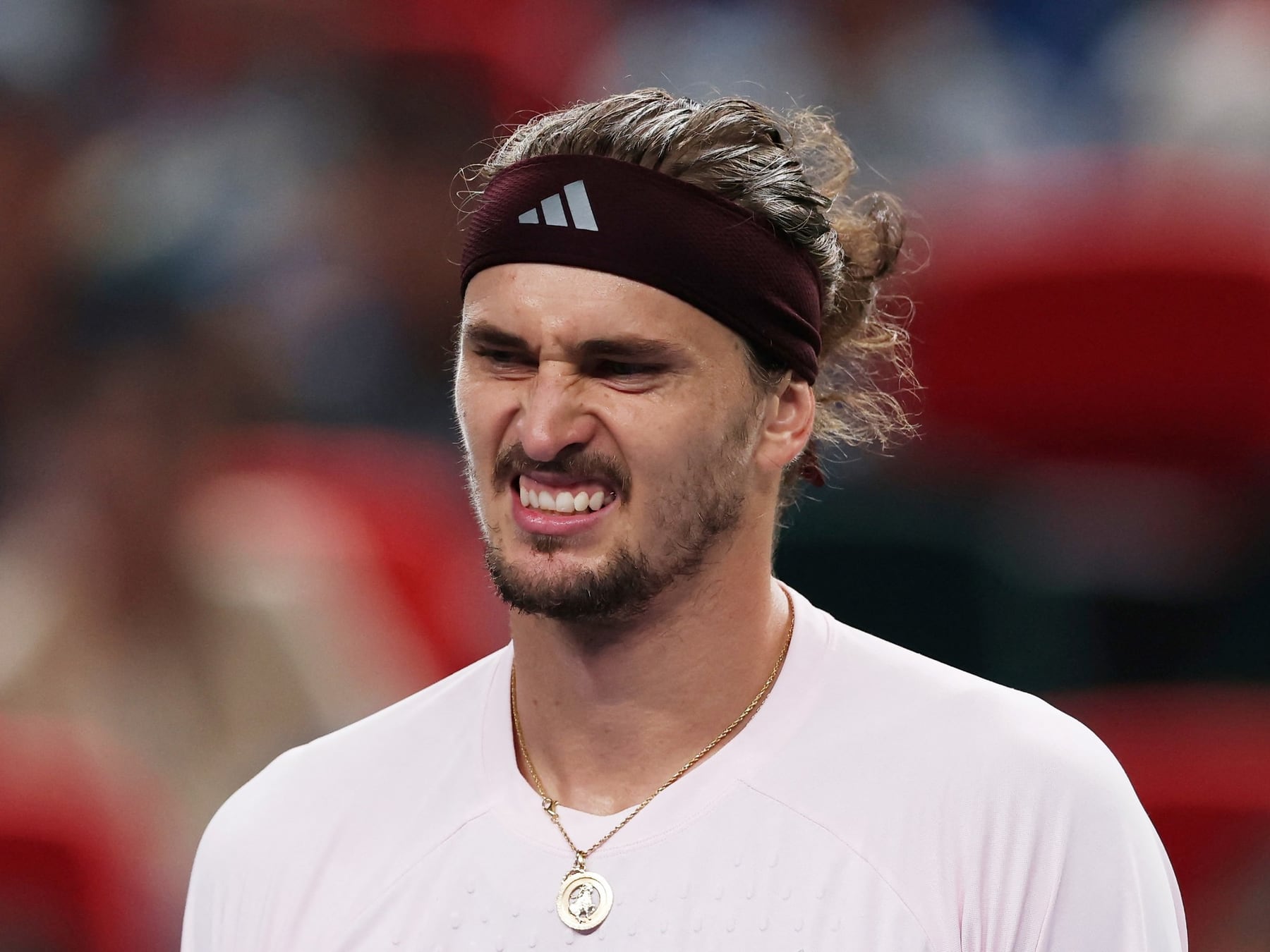 Davidovich Fokina cortó el vuelo de Zverev en Shanghái y habrá final íntegramente española