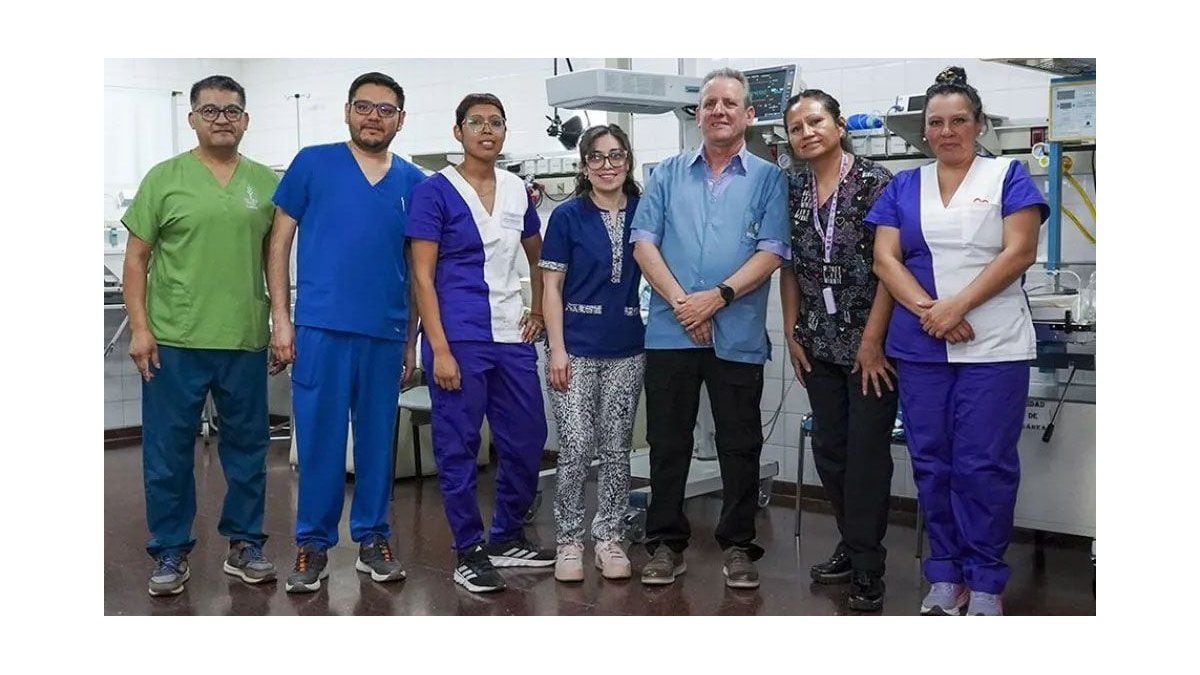 Treinta y un años de guardia: la huella de un pediatra que se jubila en el Heller