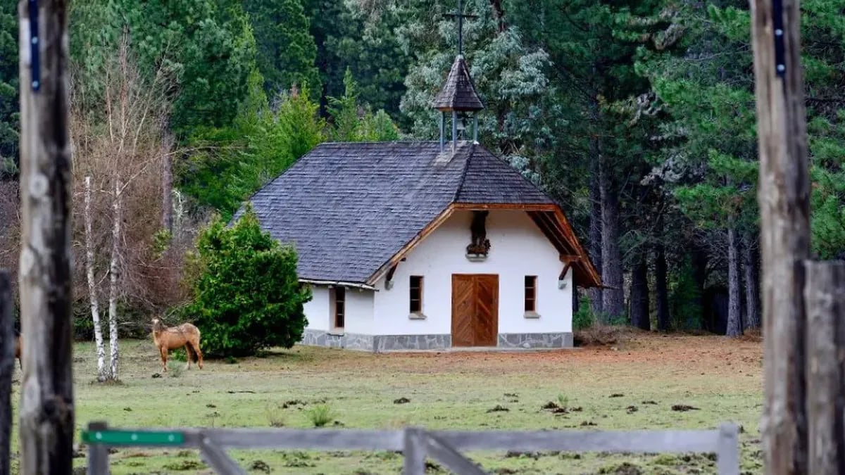 Meliquina esconde una capillita con aroma a los Alpes y un príncipe detrás de la historia