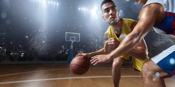 El Valencia le pasó por encima al Murcia y respira en la ACB